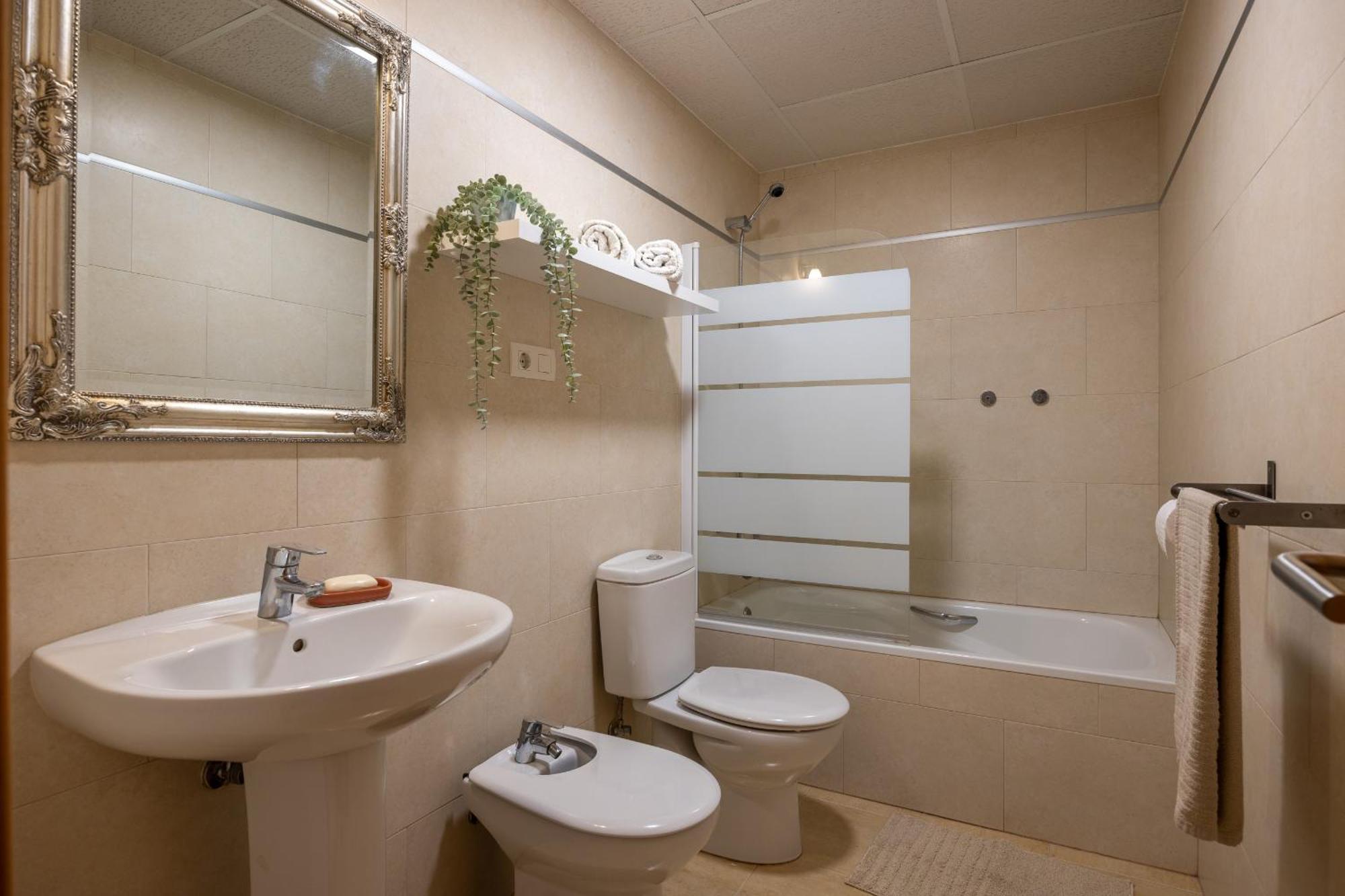 Apartamento La Siesta Фуeнхирола Екстериор снимка