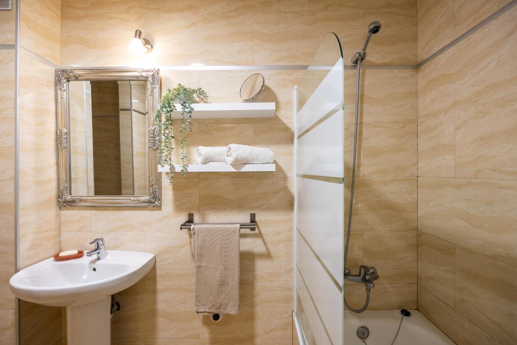 Apartamento La Siesta Фуeнхирола Екстериор снимка